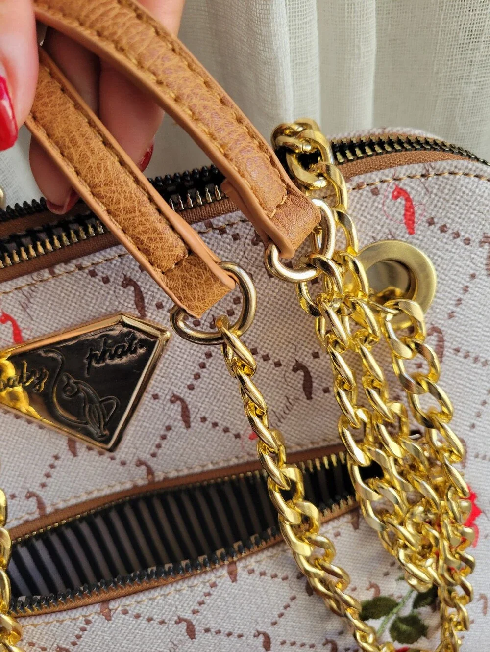 Baby Phat Shoulder Bag Embroidered Flowers Gold Chain Tan Logo - Picture 10 of 12